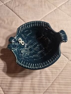 Sue Henshaw Handmade Sculptural Fish Bowl Deep Blue Glaze